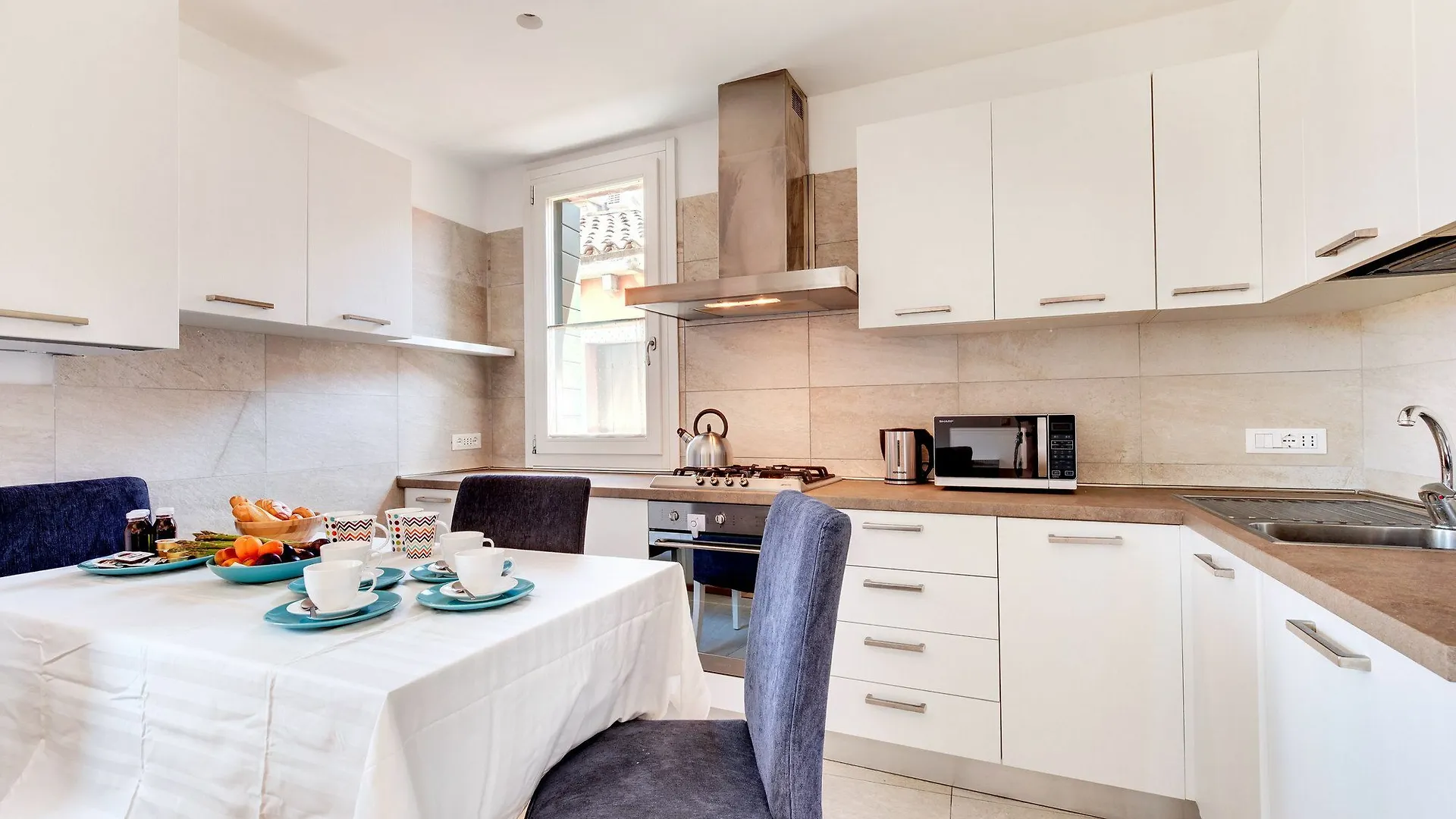 Ca' Lucia Bright Apartment البندقية
